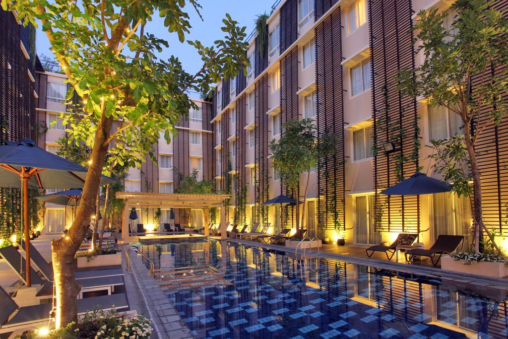 Ananta Legian Hotel Exterior foto