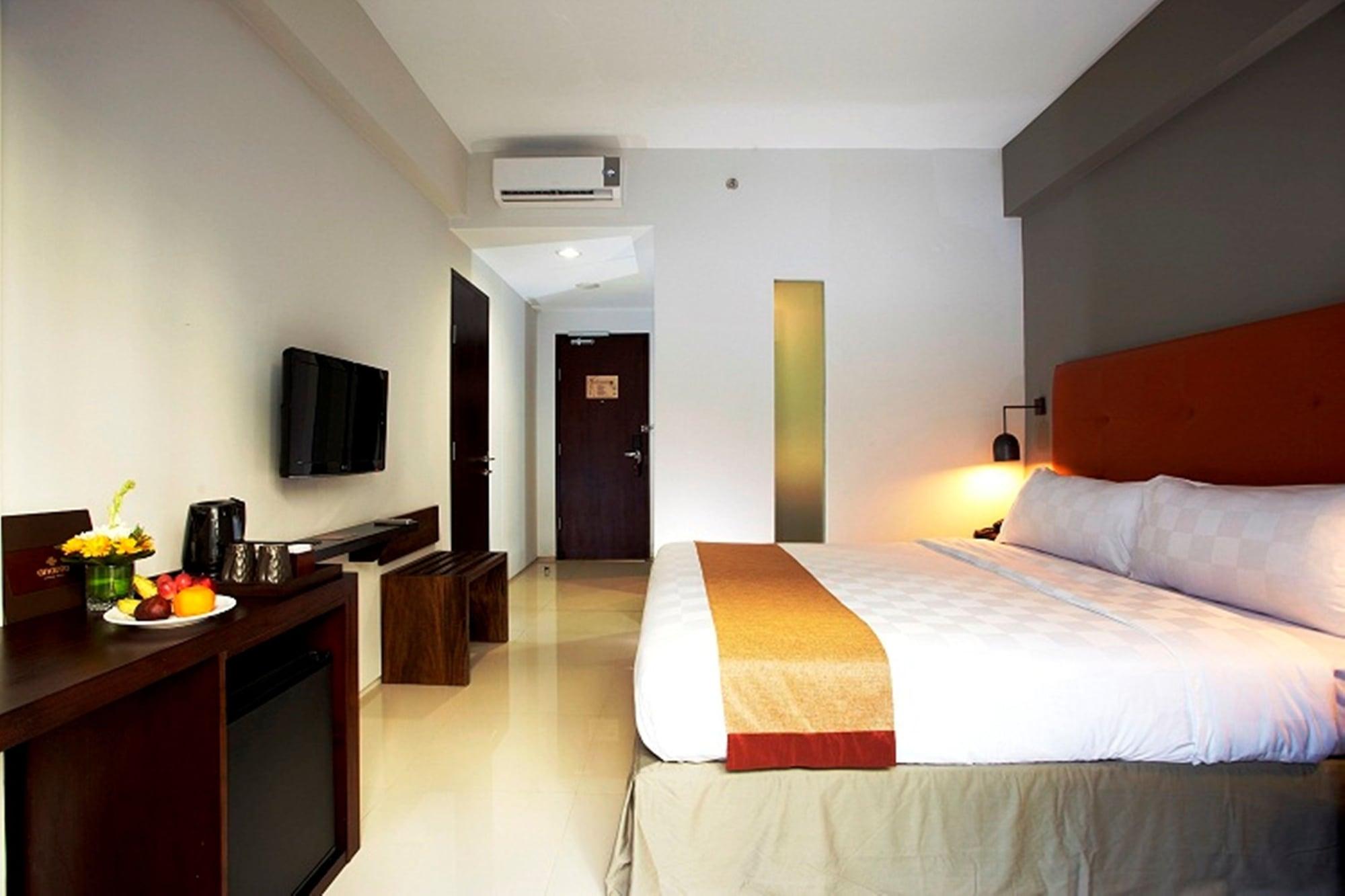 Ananta Legian Hotel Exterior foto