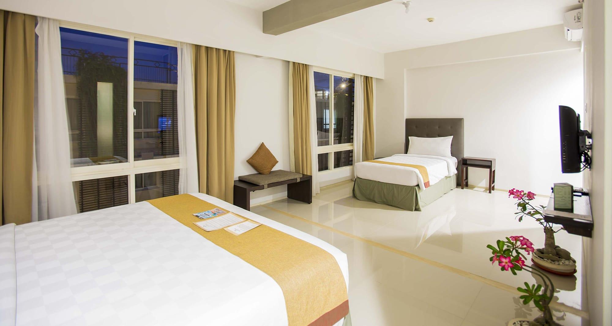 Ananta Legian Hotel Exterior foto