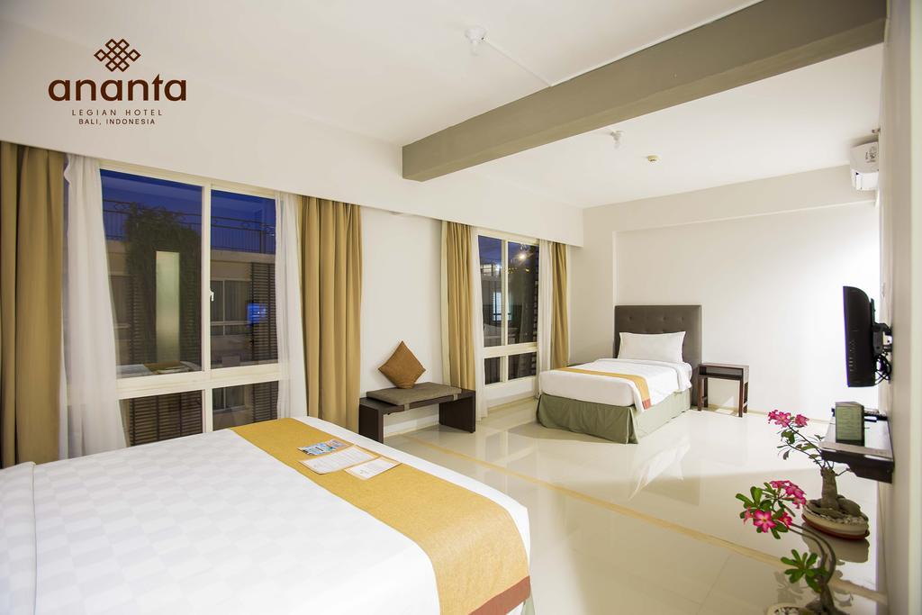 Ananta Legian Hotel Exterior foto