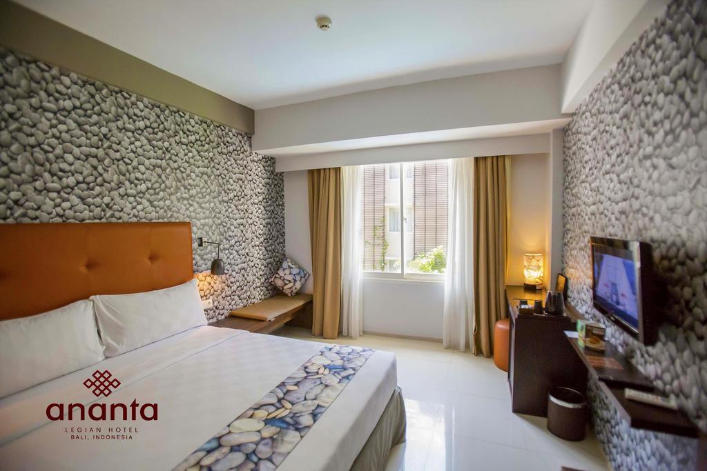 Ananta Legian Hotel Exterior foto